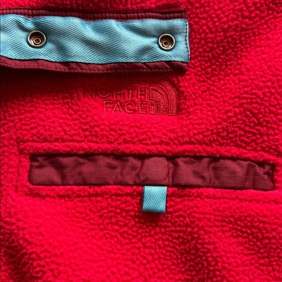 The North Face Royal Arch 1/4 snap fleece pullover.
